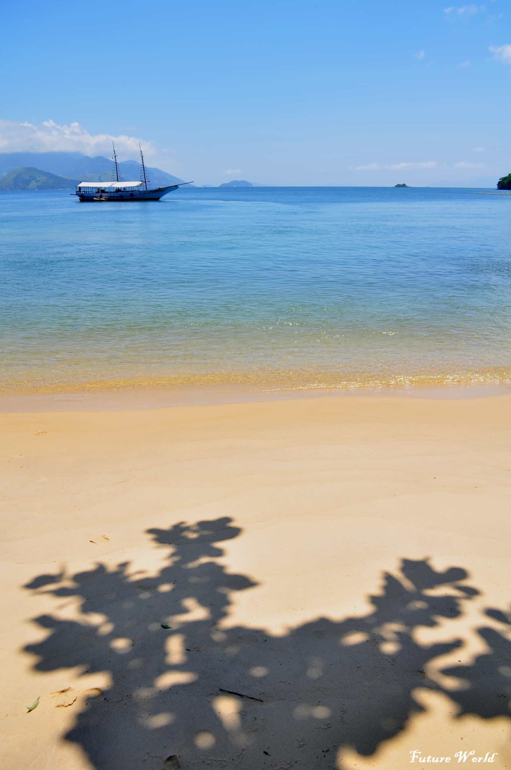 Best places to visit in Ilha Grande