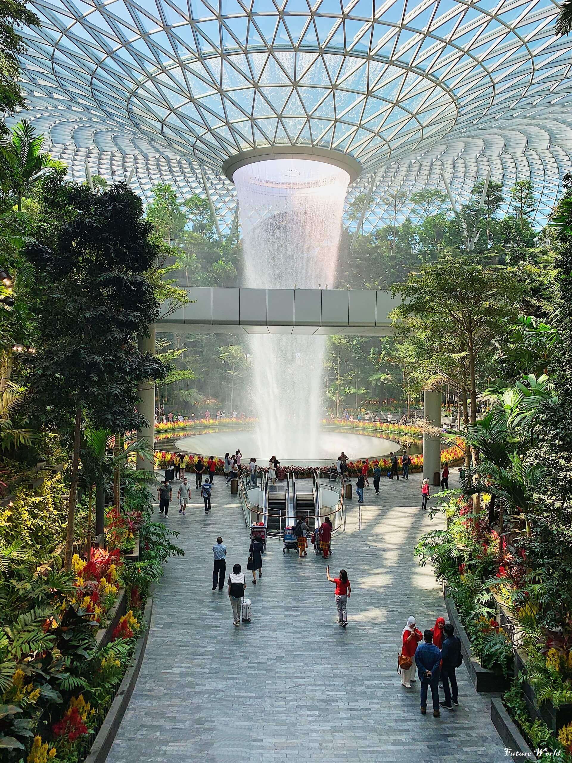 Top Things To See In Jewel Changi Airport